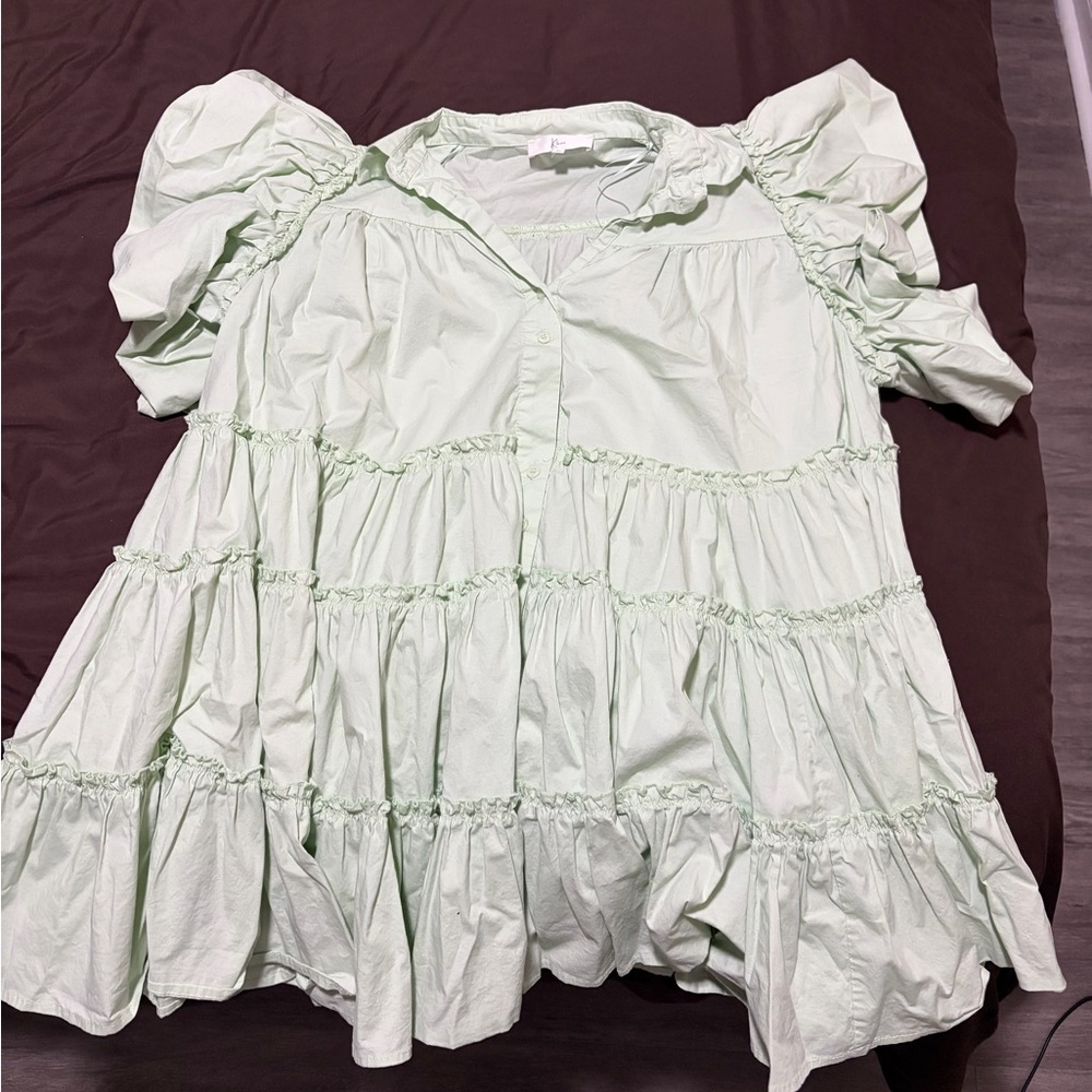 Light Green Puff-Sleeve Tiered Women’s Dress